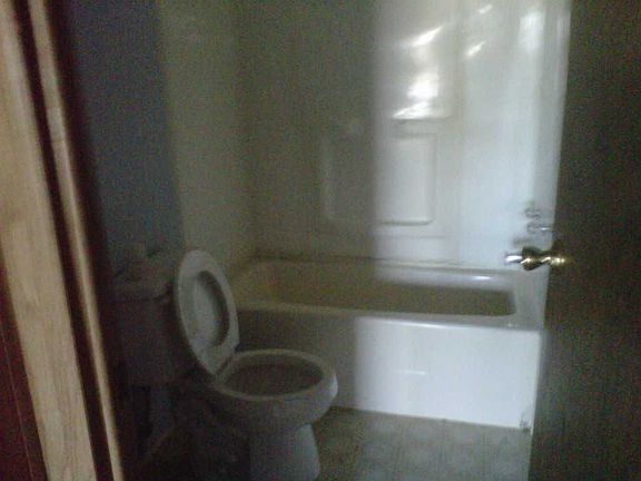 4th image of 415 Citrus Highlands Dr W