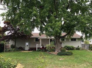 471 S 6th St, Rogers City, MI 49779