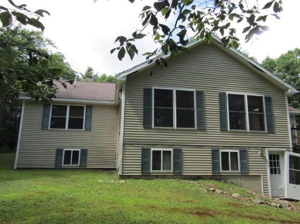 22 Shamrock Lane, Damariscotta, ME 04543