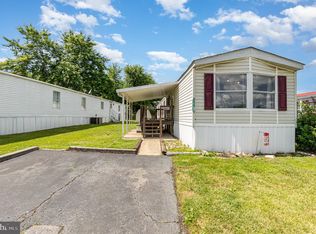 1862 John Dr, Edgewood, MD 21040