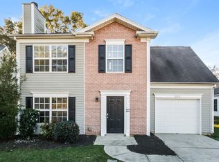 2212 Pimpernel Rd, Charlotte, NC 28213