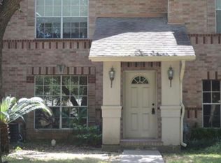 1418 Cypress Cove St, La Porte, TX 77571