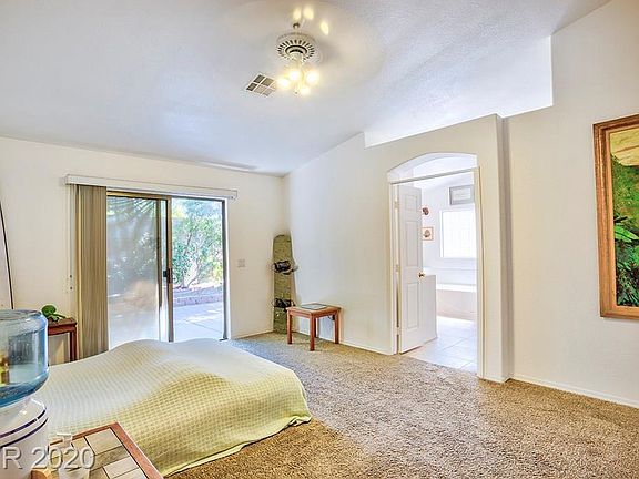 5th image of 4143 Tarkin Ave