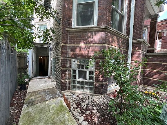 2nd image of 1438 N Kedzie Ave #G