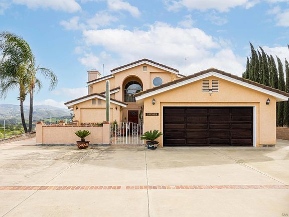 2nd image of 30368 La Primavera Dr