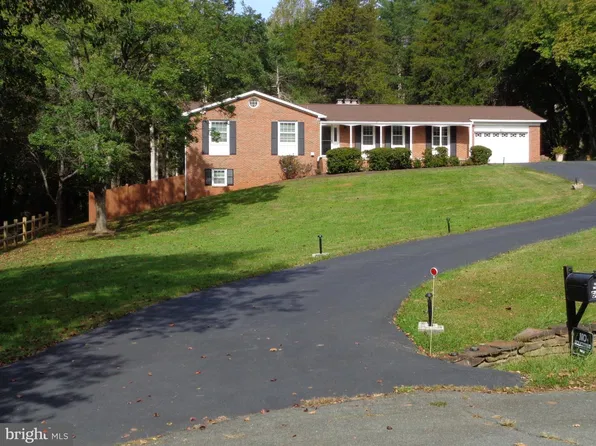 6474 Glouchester St, Warrenton, VA 20187