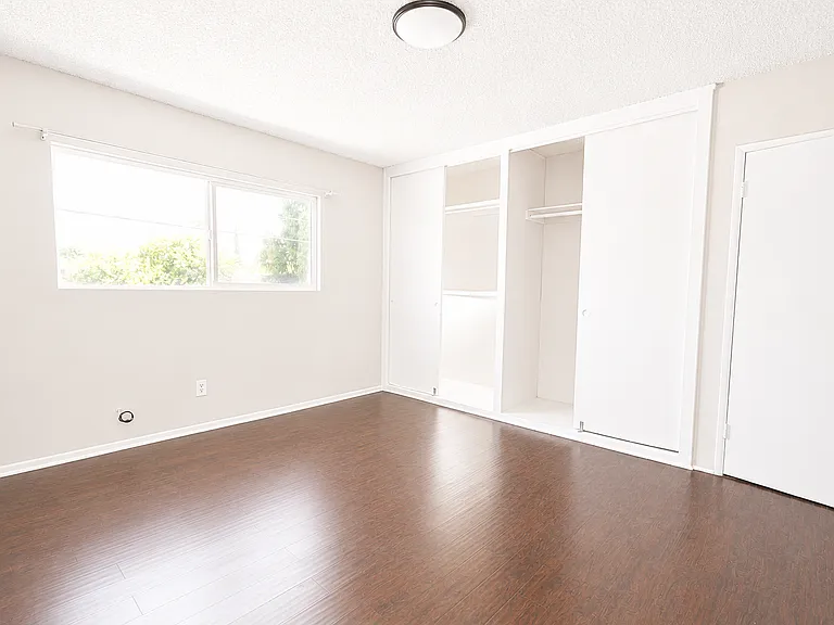 766 S Dudley St #33 — Photo 10