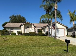 1821 SE Aires Ln, Port Saint Lucie, FL 34984