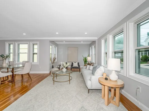 196 Woodside Ave Unit 1, Winthrop, MA 02152