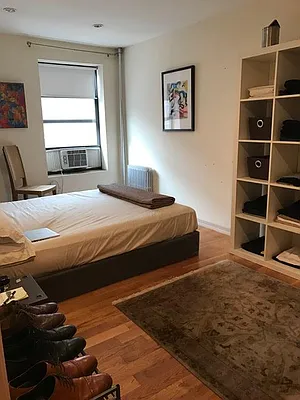 Rented by Chartwell Manhattan Realty | media 21