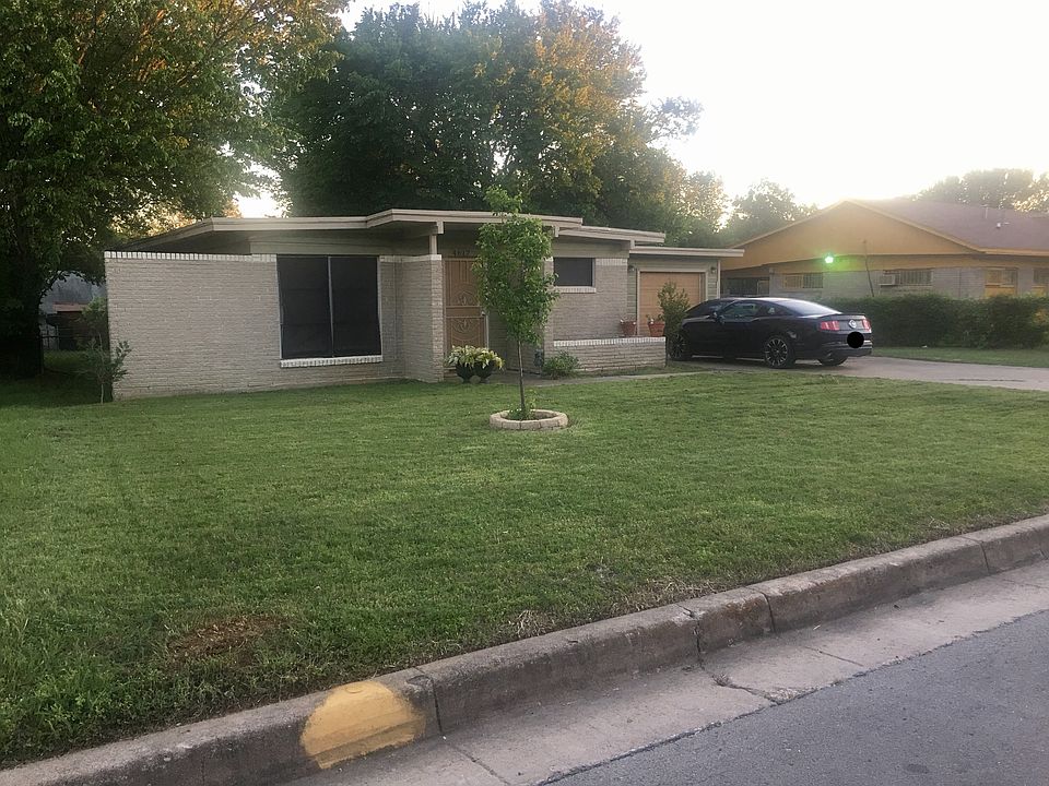 2nd image of 4612 Lois St