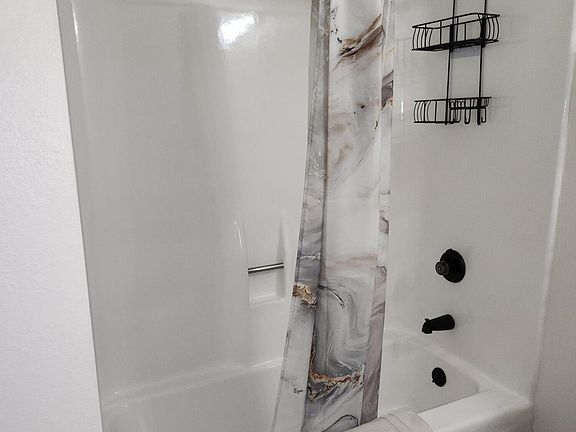 4th image of 5117 W Acoma Dr