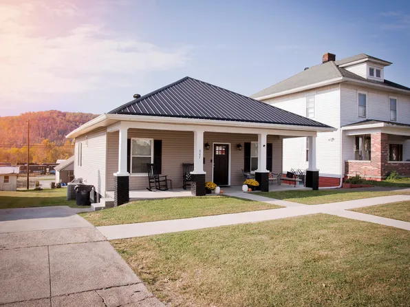 607 Elm St, Ravenna, KY 40472