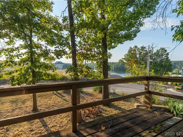 4908 Shorewood Dr, Osage Beach, MO 65065