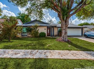 5830 Freemans Farm St, San Antonio, TX 78233