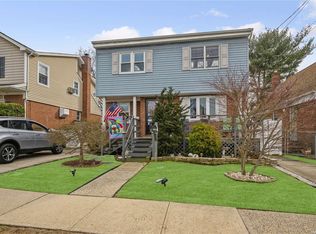 1149 Benmore Ave, Franklin Square, NY 11010