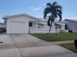 1704 SW 22nd St, Boynton Beach, FL 33426