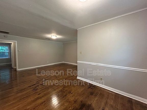 4th image of 3407 Alexander Ave