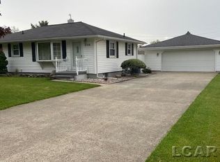 2766 Sharon Dr, Adrian, MI 49221