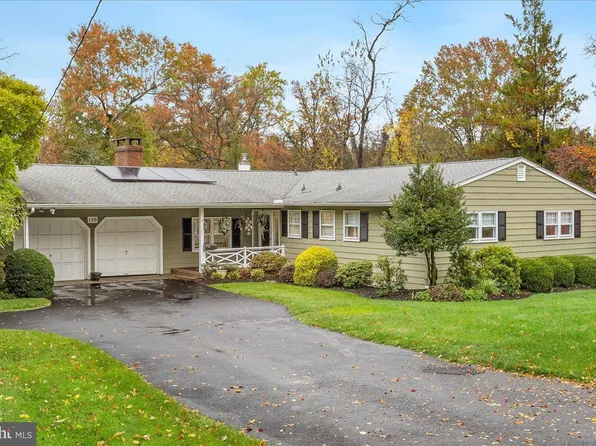 150 Leabrook Ln, Princeton, NJ 08540