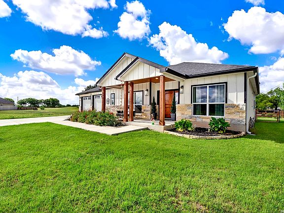 2nd image of 492 SPANISH GRANT CIR