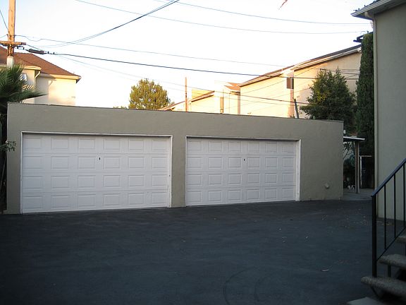 2nd image of 132A Lukens Pl