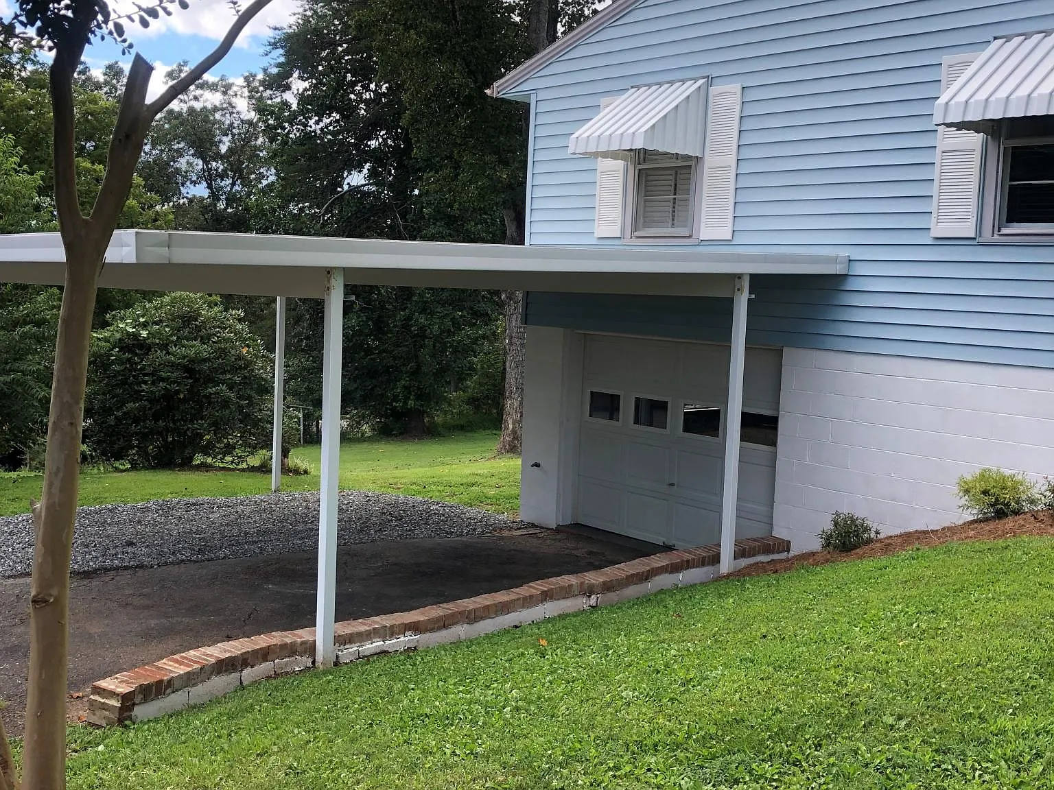 2 bed, 1100 sqft, $1,550 — Photo 3