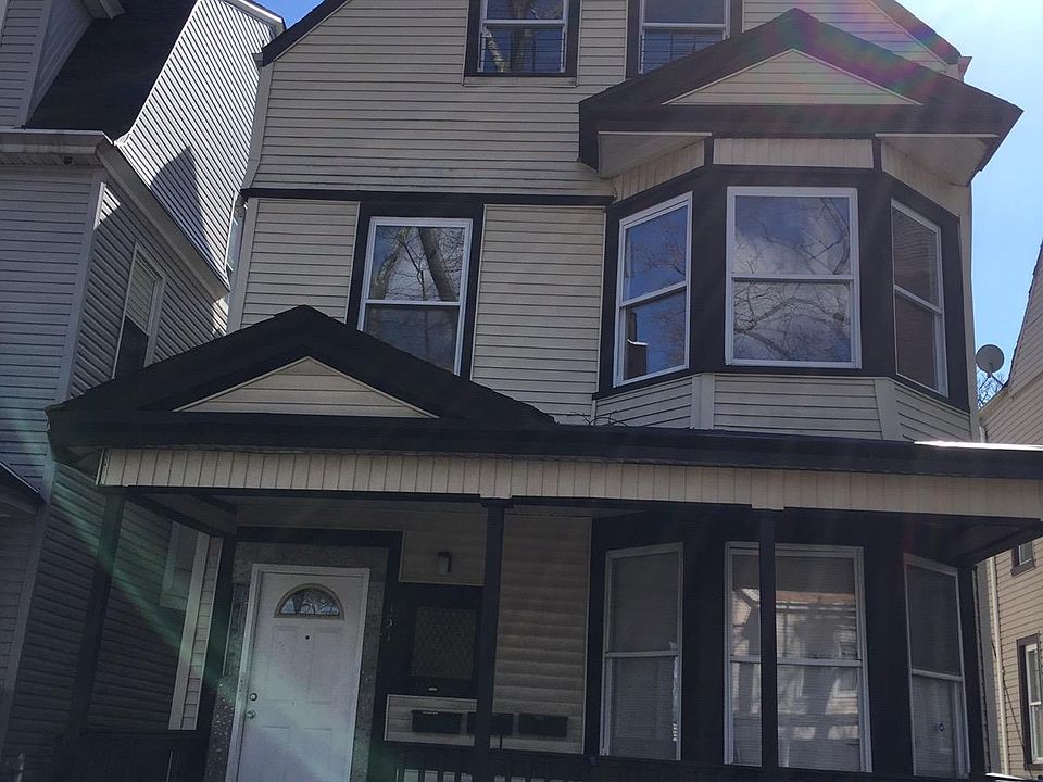 1st image of 151 Williams St Floor 3