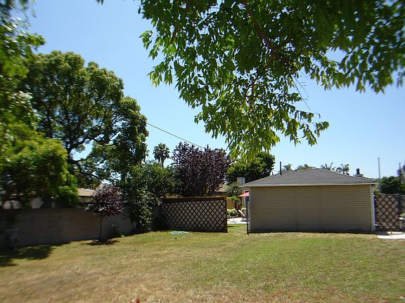 2nd image of 20900 La Salle Ave