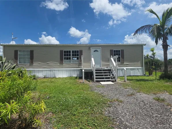 451 Bald Cypress Ave, Clewiston, FL 33440