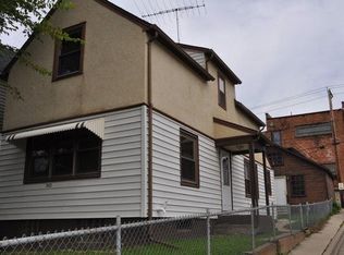 302 Douglas Ave, Eveleth, MN 55734