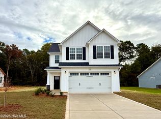 310 Sacksonia St, Raeford, NC 28376