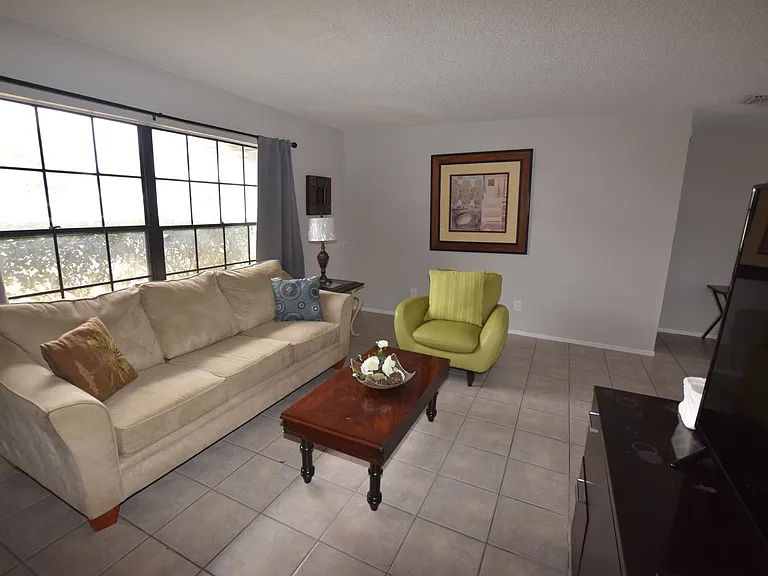 7706 Indian Ridge Trl S — Photo 15