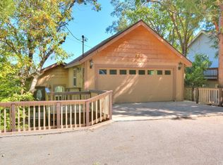 23850 Scenic Dr, Crestline, CA 92325