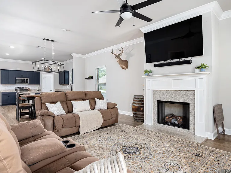 13138 Ducks Landing St — Photo 6