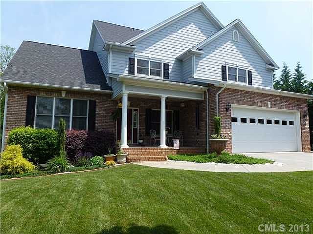 1st image of 3427 Cambridge Pl