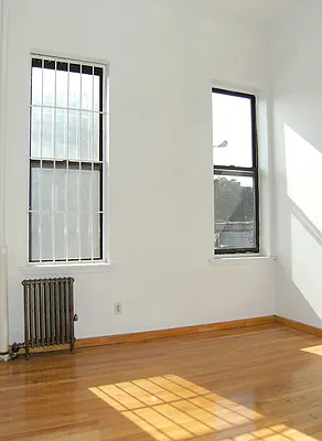 Rented by City Connections Realty | media 10