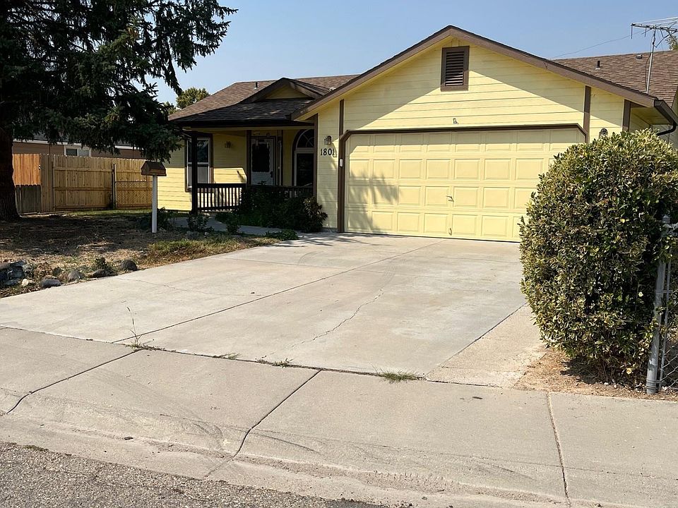 1st image of 1801 Silver Dr
