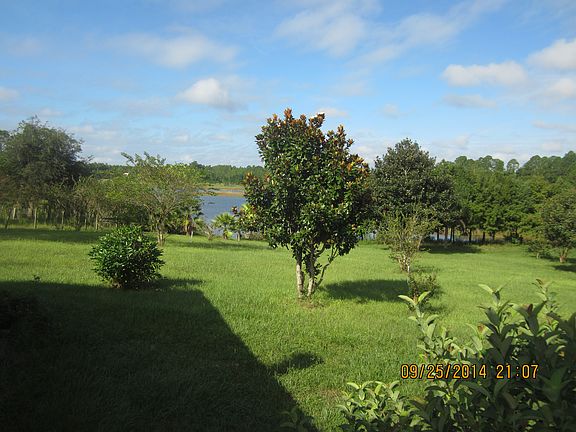 4th image of 42845 Jewell Dr