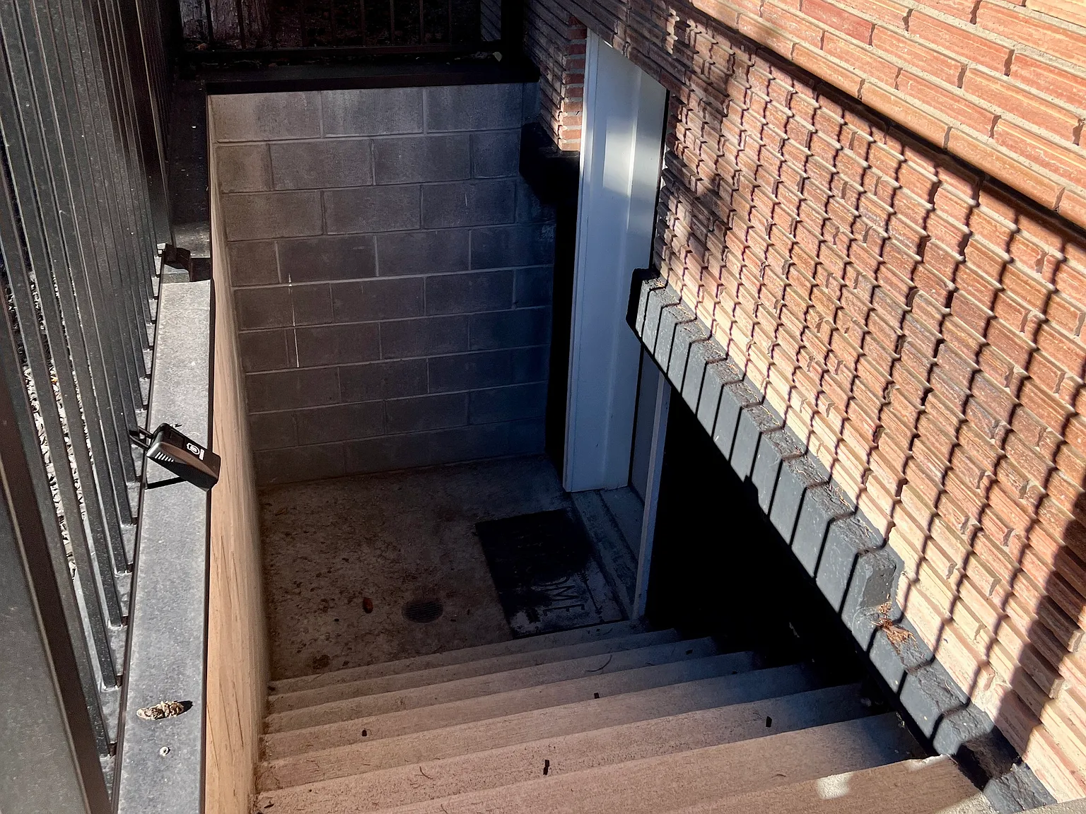 2 bed, 1030 sqft, $1,800 — Photo 4