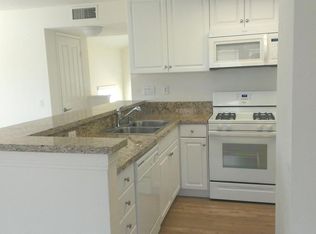 526 Sonoma Aisle, Irvine, CA 92618