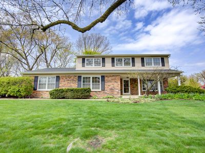 809 S Charles Ave, Naperville, IL, 60540