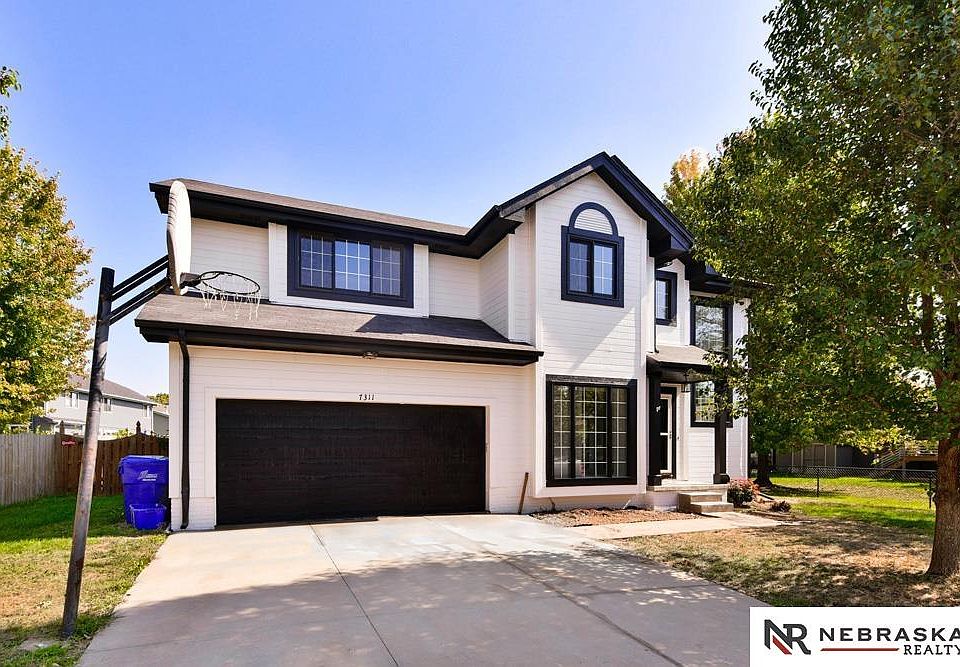1st image of 7311 S 155th Ave