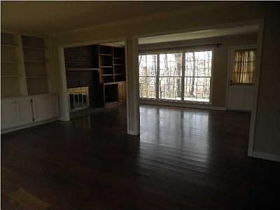 4th image of 3425 Dogwood Trl NW