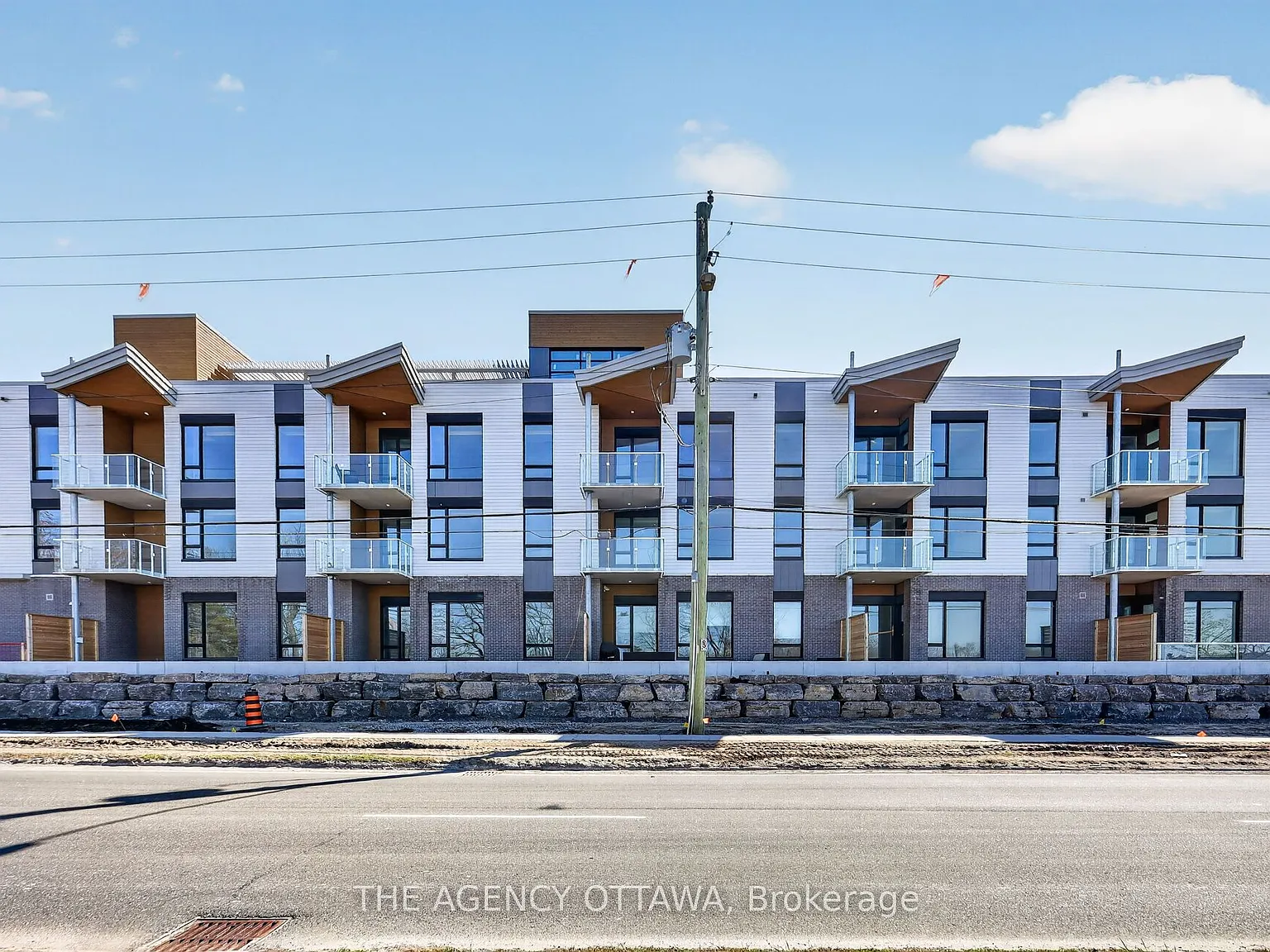 2 bed, $3,250 — Photo 1
