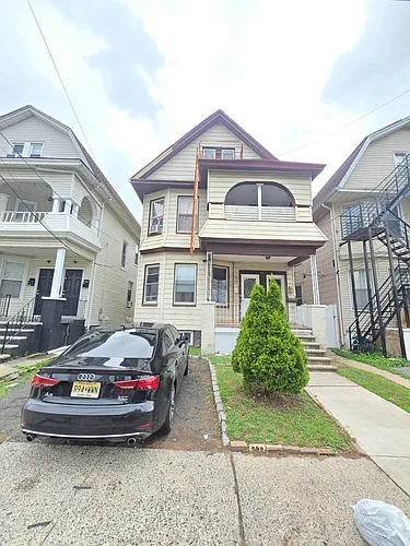 36 Dehart Pl Photo 1