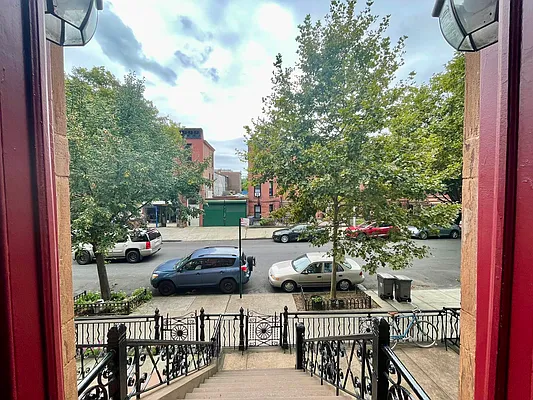 Rented by A P Realty Group NY LTD | media 20