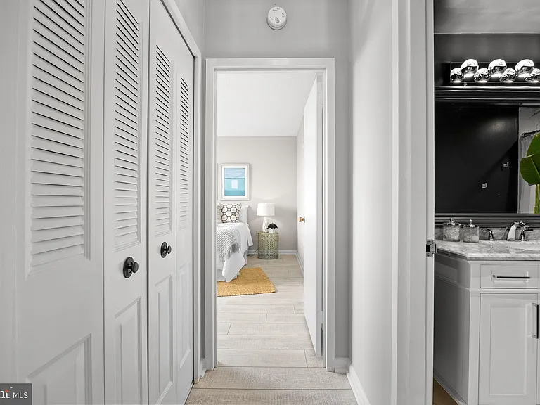 3701 S George Mason Dr #2518N — Photo 22