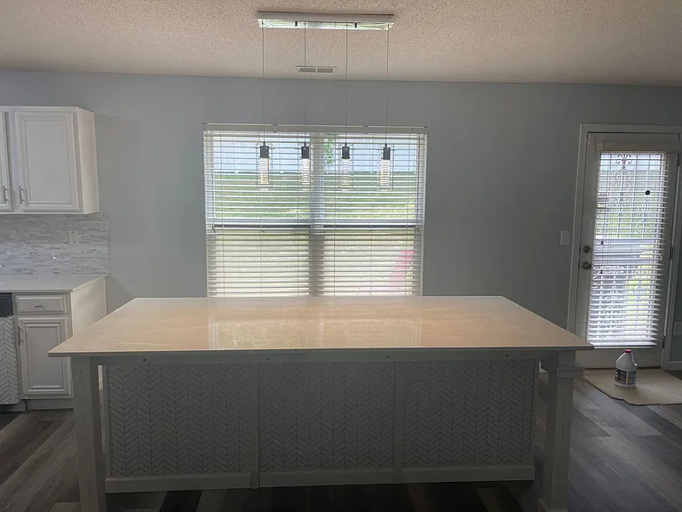 607 Pipkin Dr — Photo 14