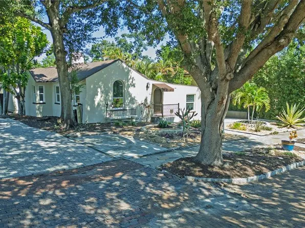 767 17TH AVENUE N, ST PETERSBURG, FL 33704